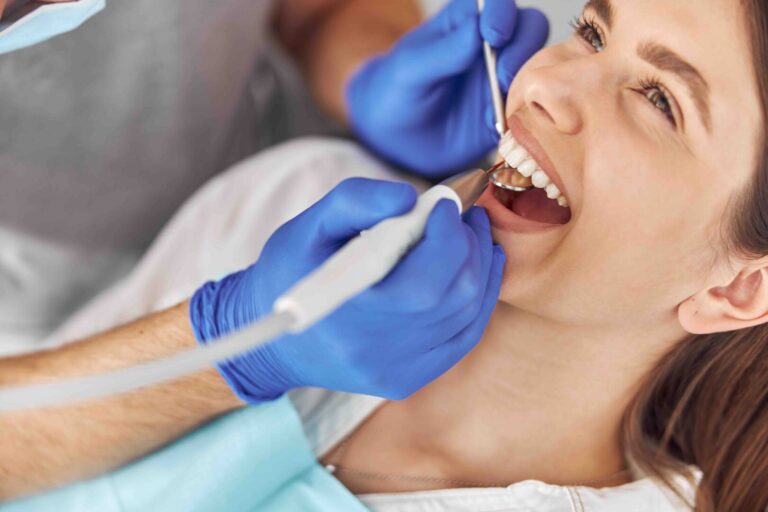 Pulizia dentale come cambia il sorriso